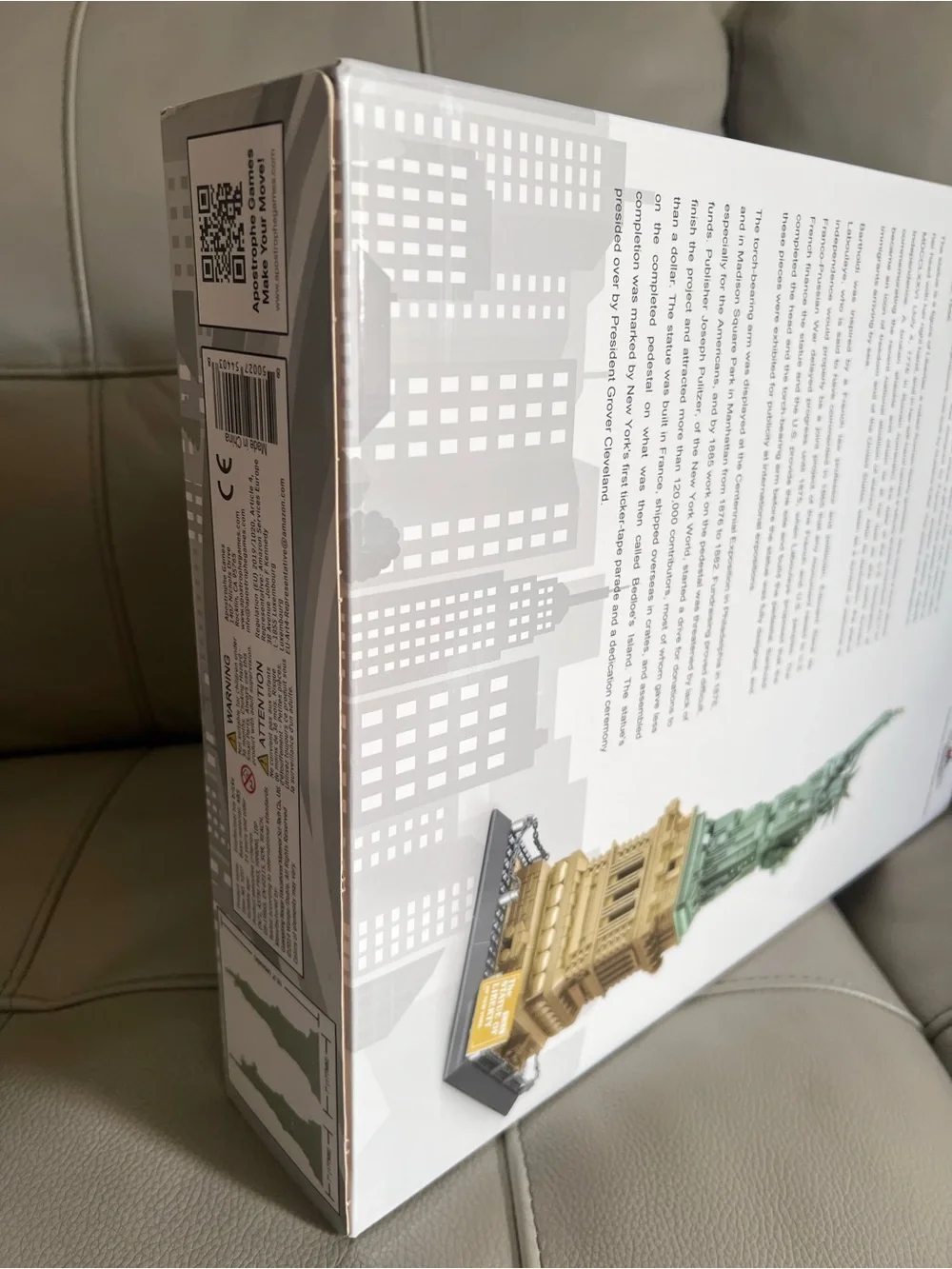 NEW Apostrophe Games Statue of Liberty Building Block Set 1577 Pieces Age 14+